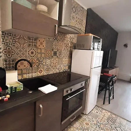 Appartement Sweet Gambetta Parijs